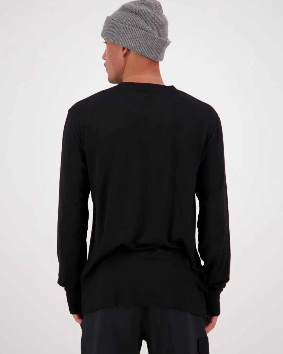 Yotei Merino Classic Long Sleeve - Black